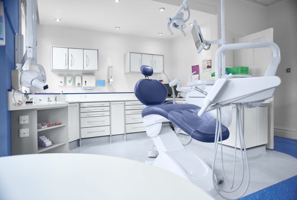 modern dentist room used by dentist in Brantford